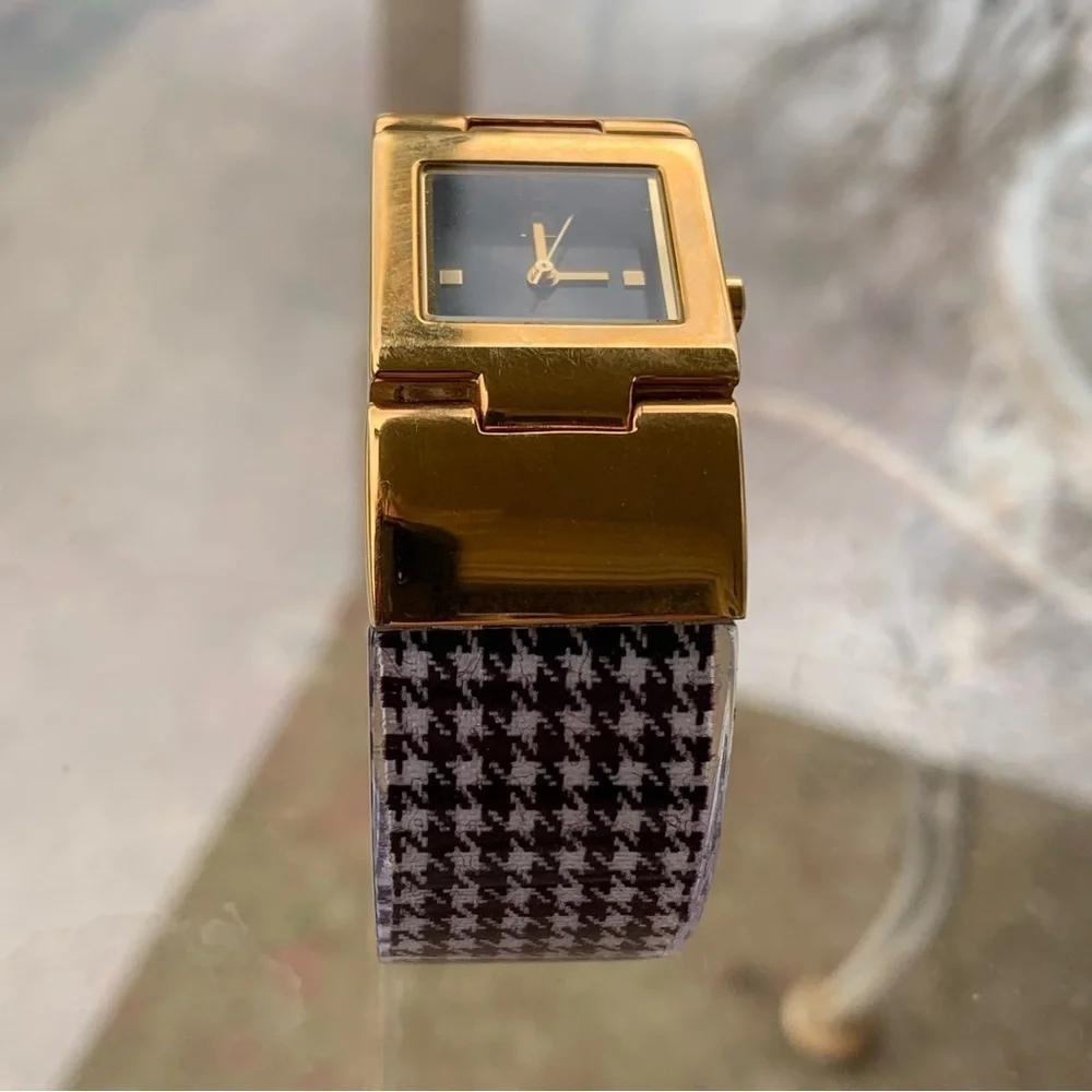 Joan Rivers Ladies Wristwatch Black White Gold Womens watch